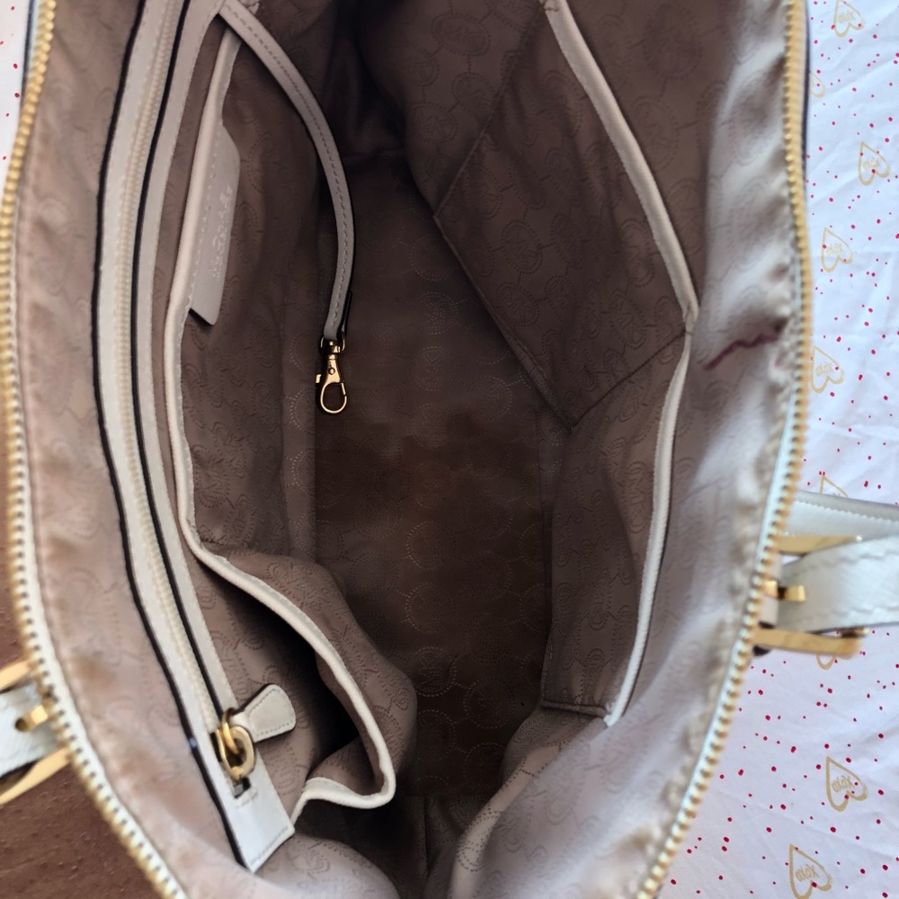 Michael Kors Jet Set Travel Tote